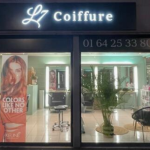 Image d'une enseigne rétro éclairée